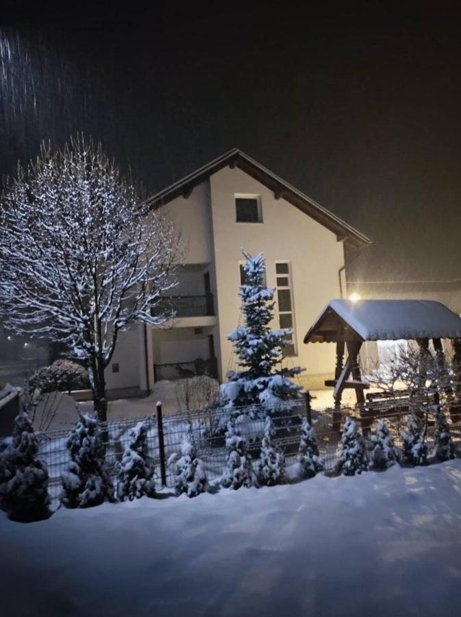 Vila Casa Hatere Majszin Kültér fotó