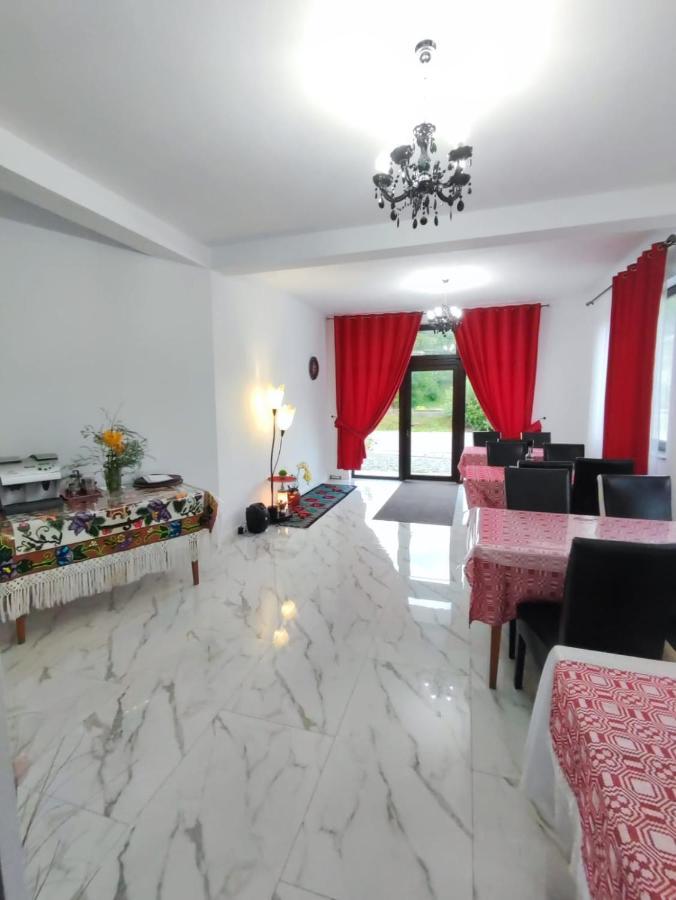 Vila Casa Hatere Majszin Kültér fotó