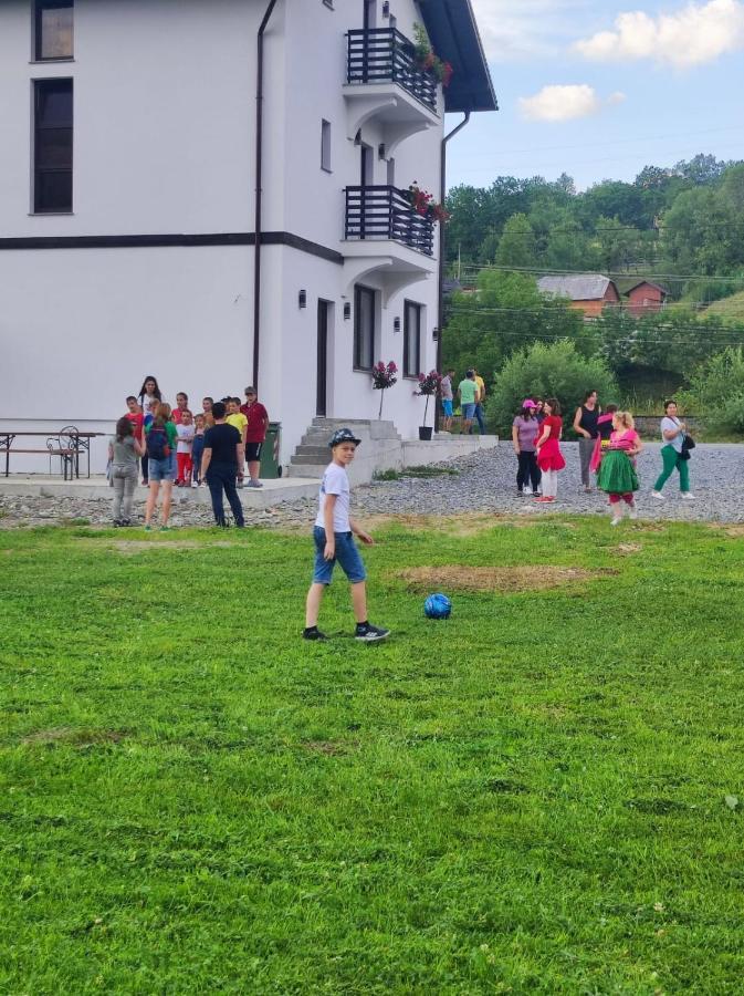 Vila Casa Hatere Majszin Kültér fotó